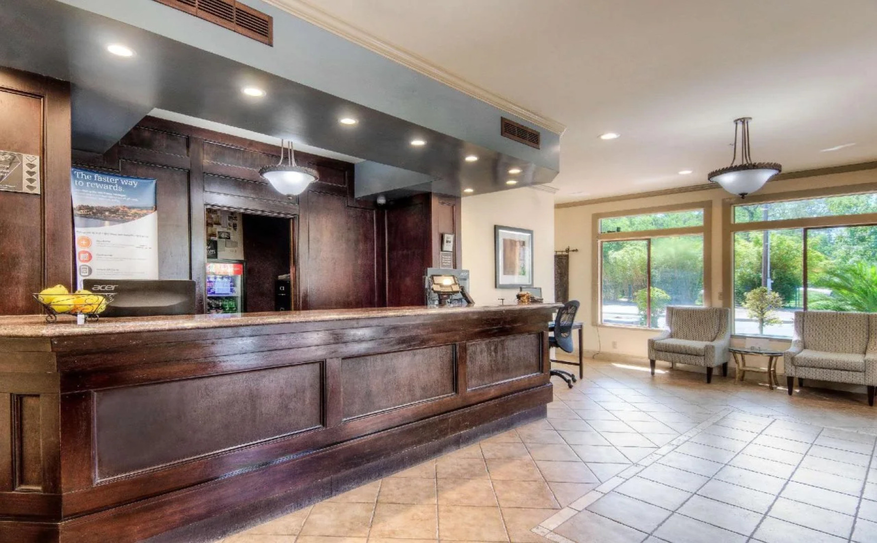 Aggie Inn, an Ascend Collection Hotel