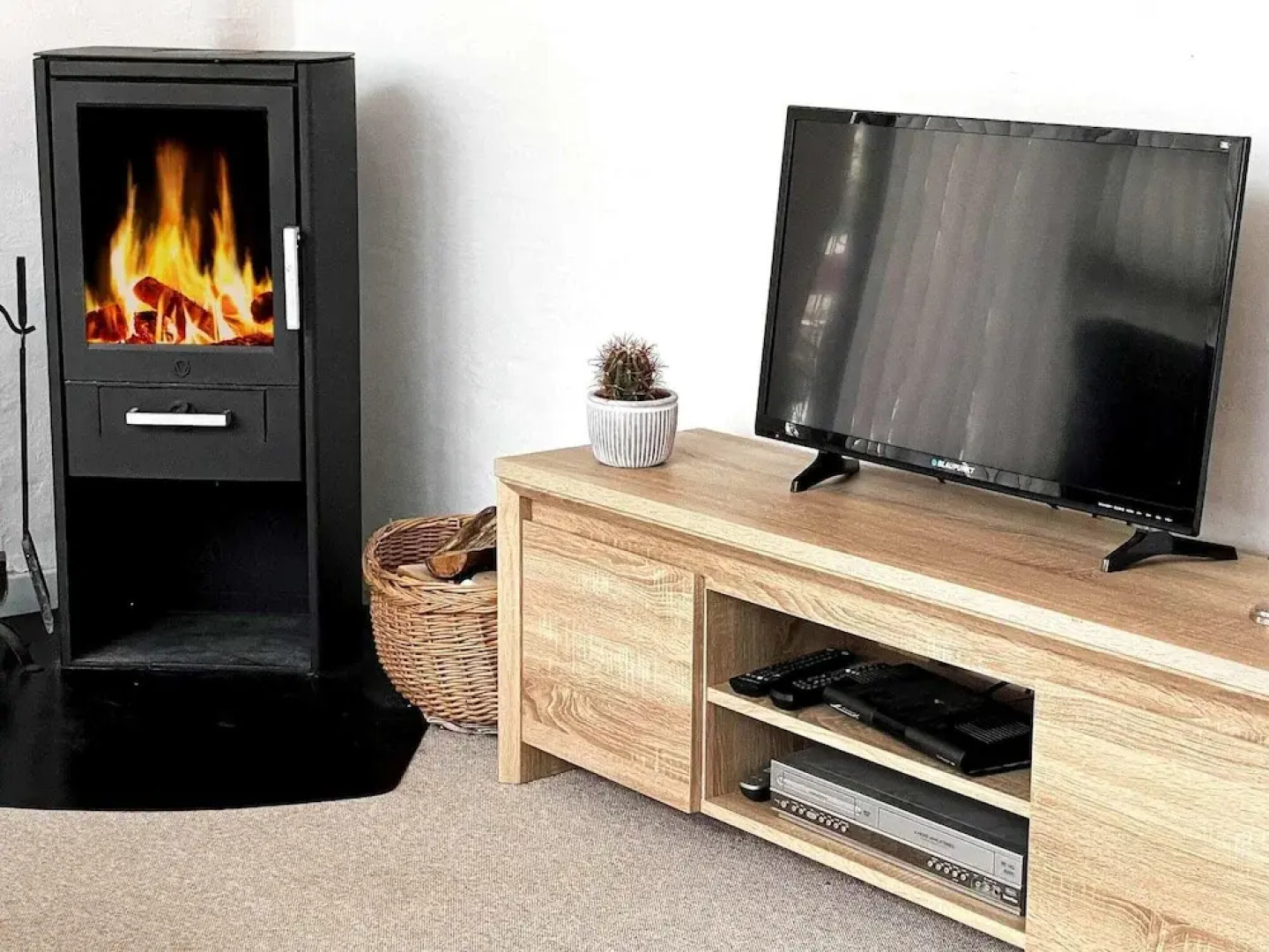 Seaside Sanctuary With Whirlpool-by Traum