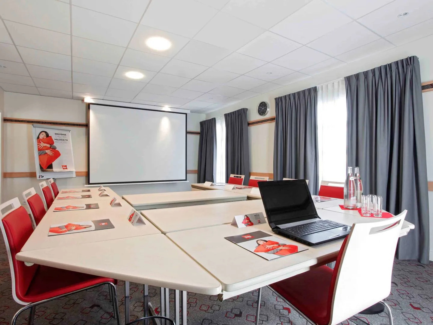 ibis Manosque Cadarache