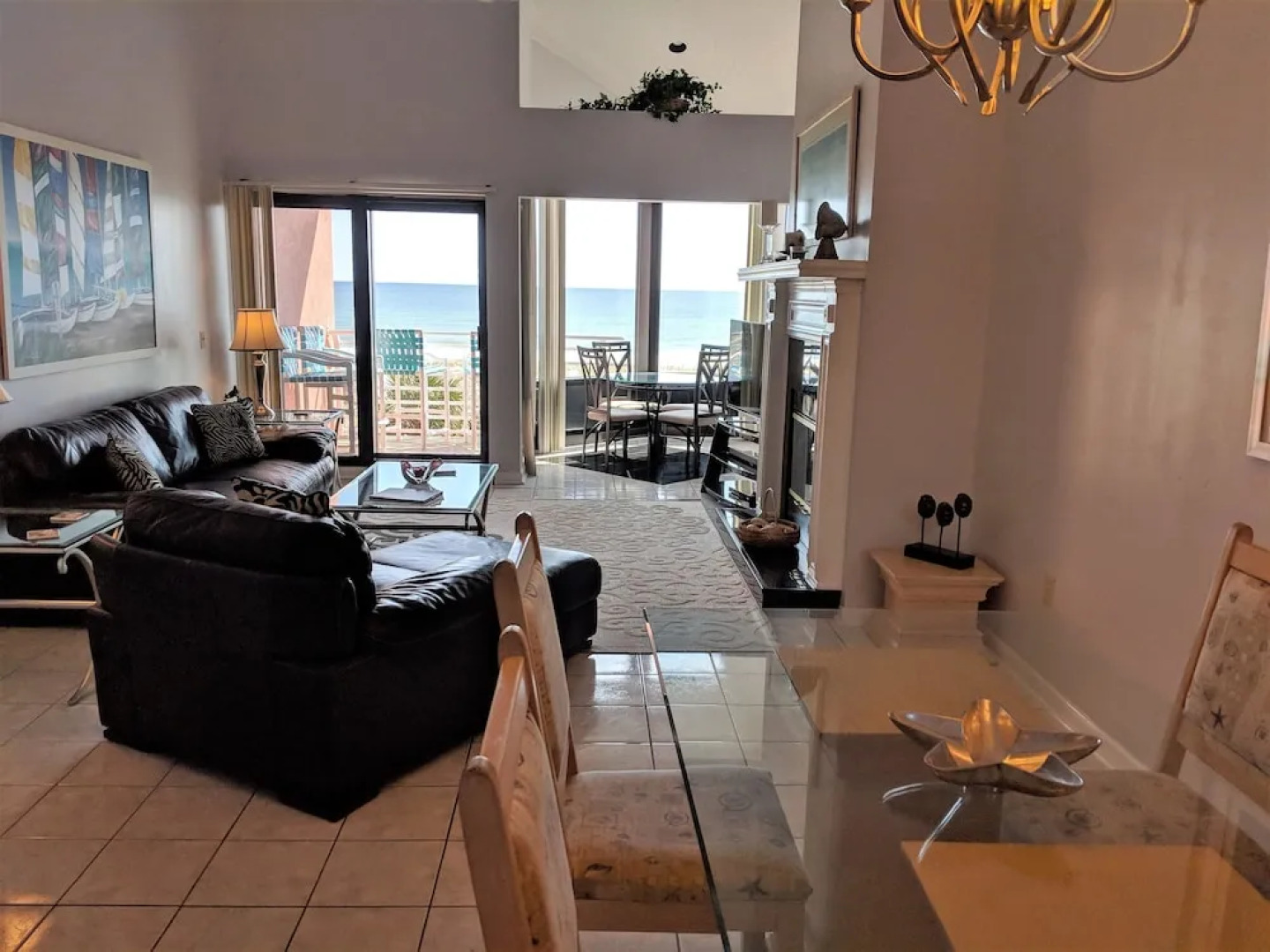 Palm Beach Club by Surfside VR