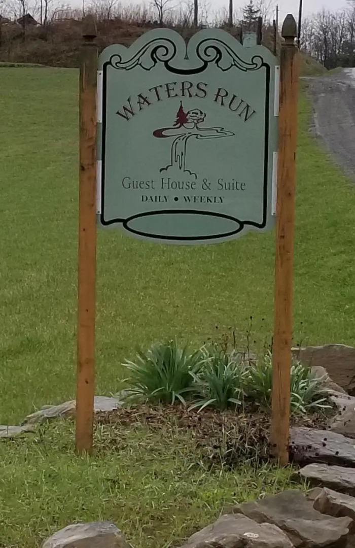 Waters Run Guest House & Suite