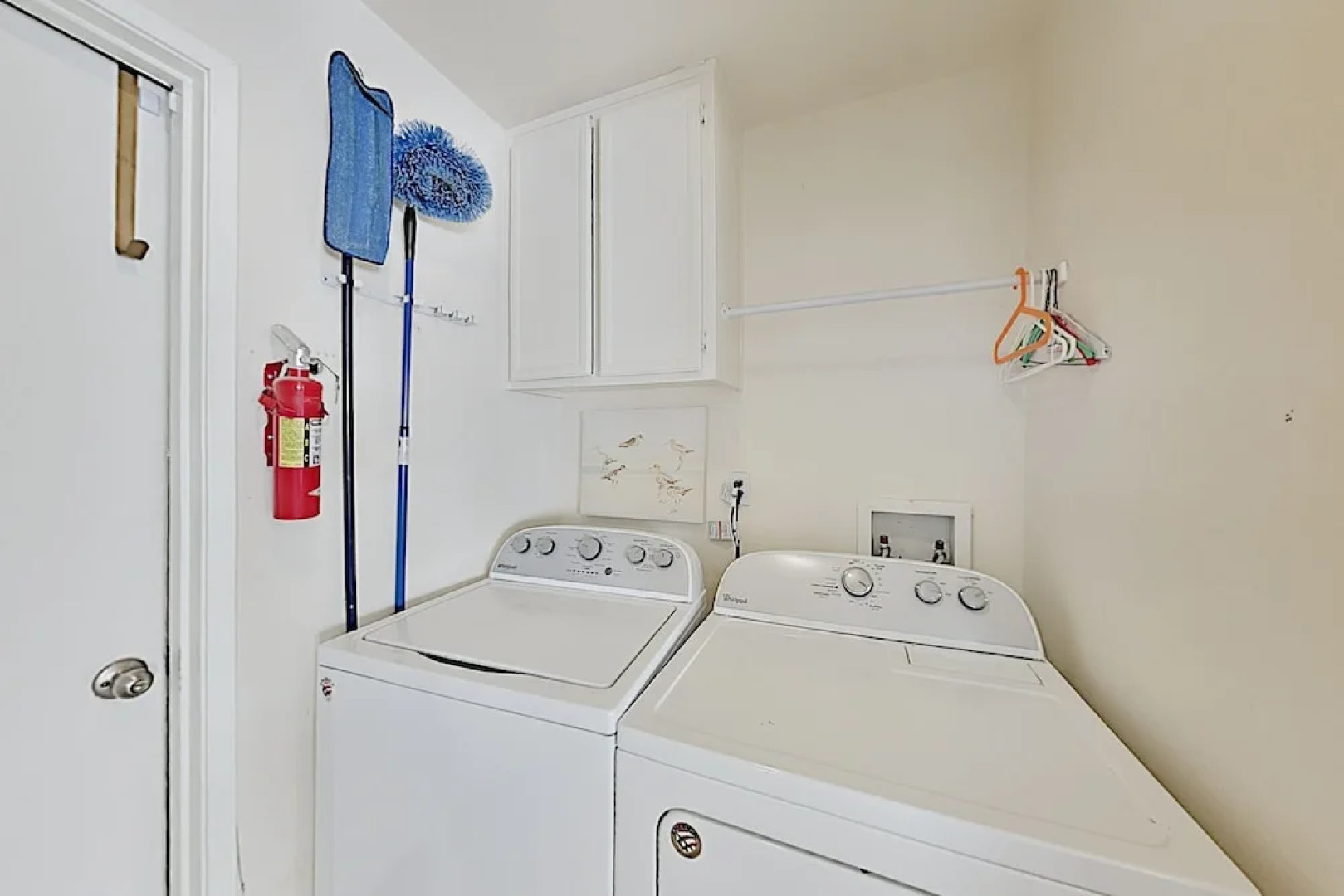 2399chat 4 Bedroom Home