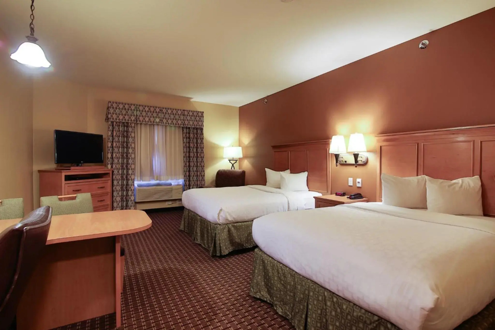 Hawthorn Extended Stay by Wyndham Minot
