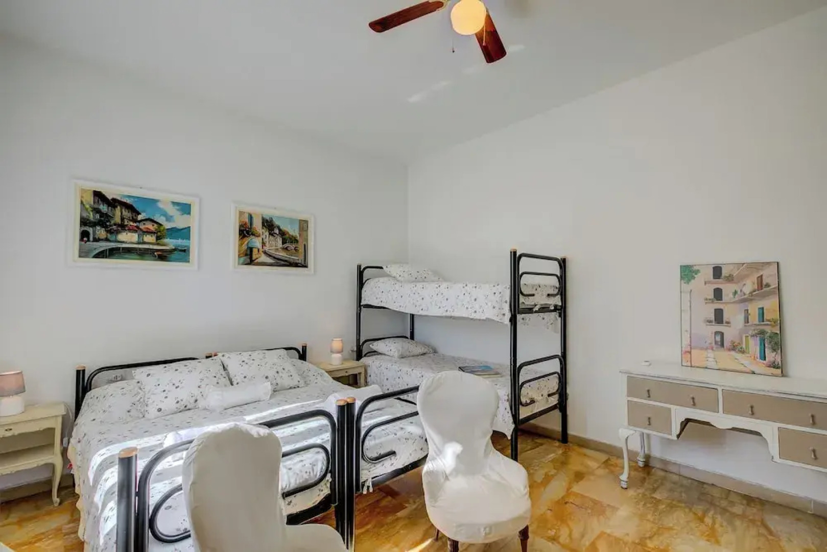 Blooming Villa Cos Lake View