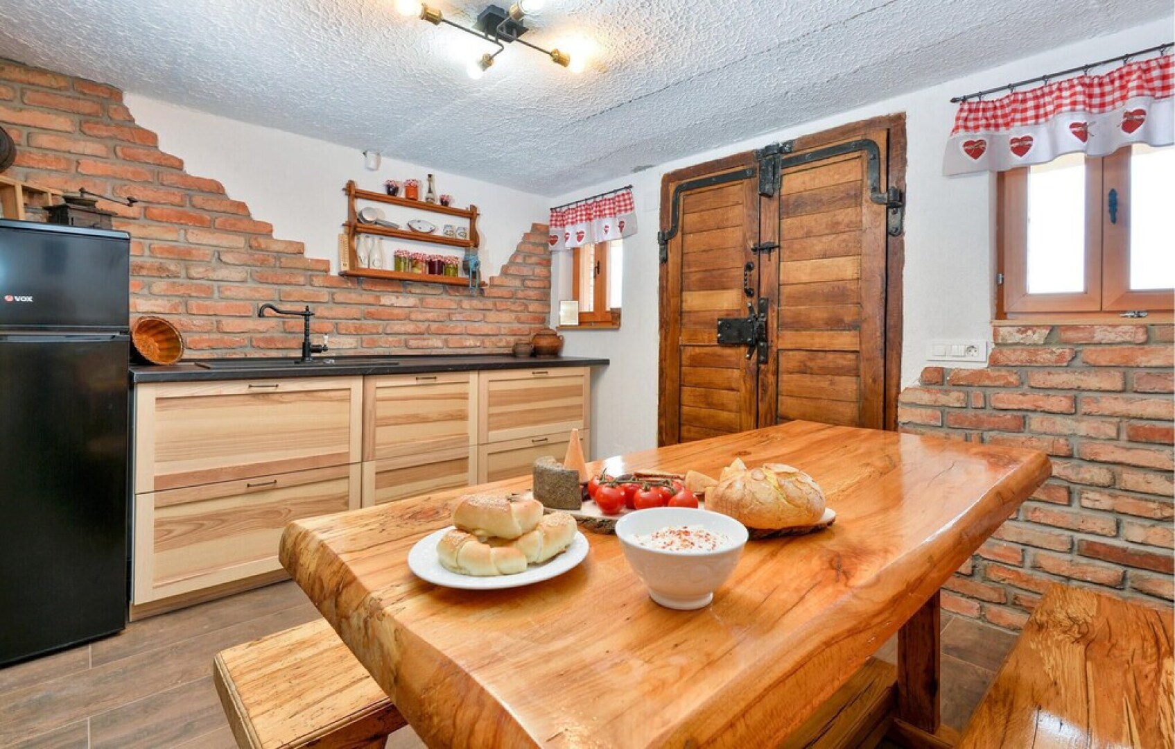 Awesome Home in Stubicke Toplice With 2 Bedrooms, Wifi and Outdoor Swimming Pool