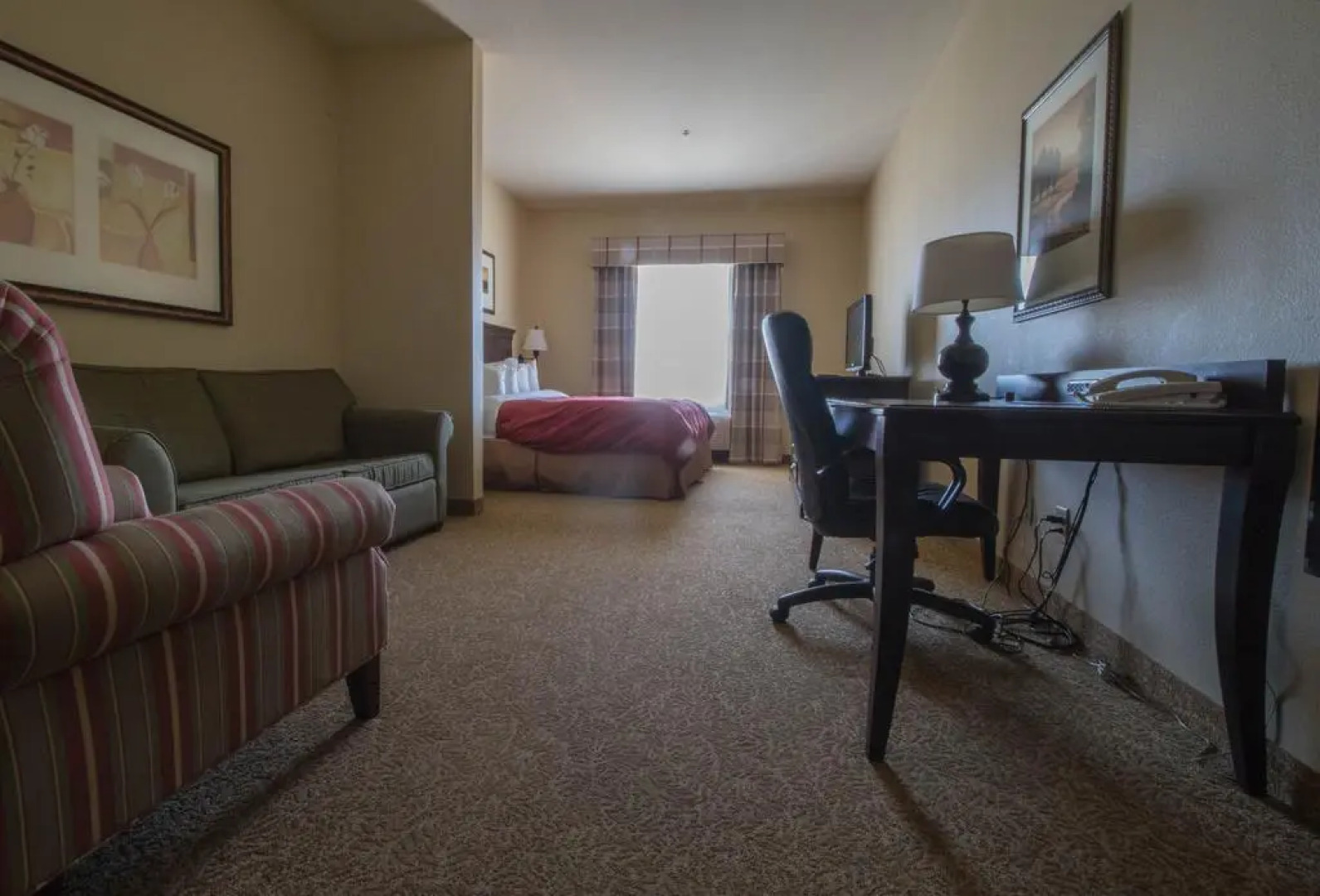 Country Inn & Suites by Radisson, Meridian, MS