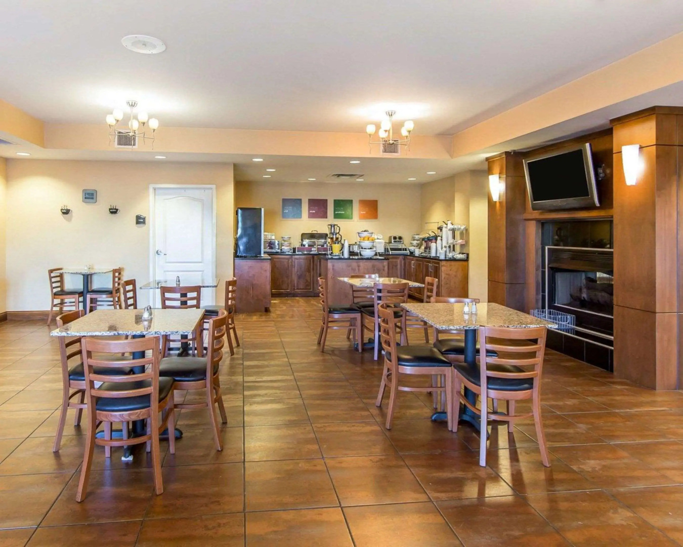 Comfort Suites Knoxville East