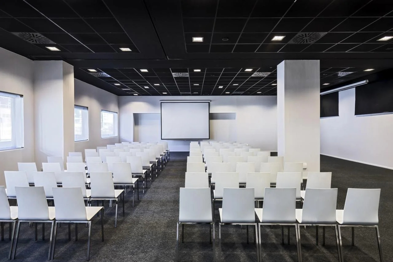 Отель Zentral Castellana Norte