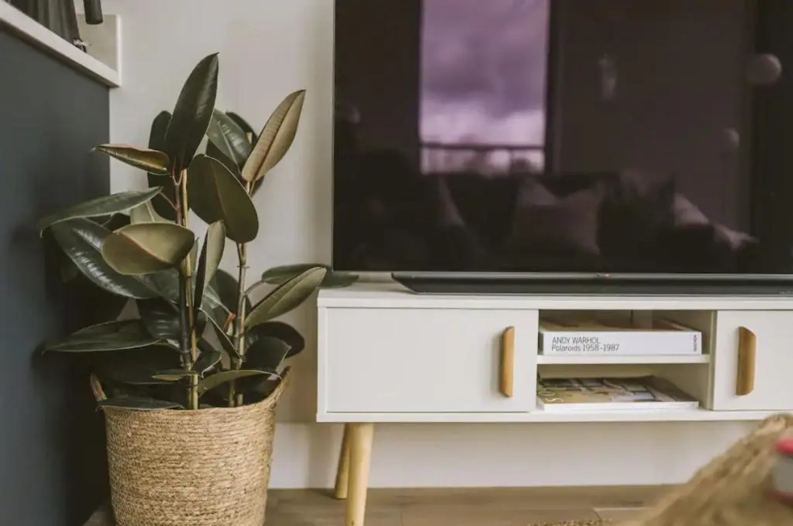 Water Cabin - 10 Mins from Bath (New listing)