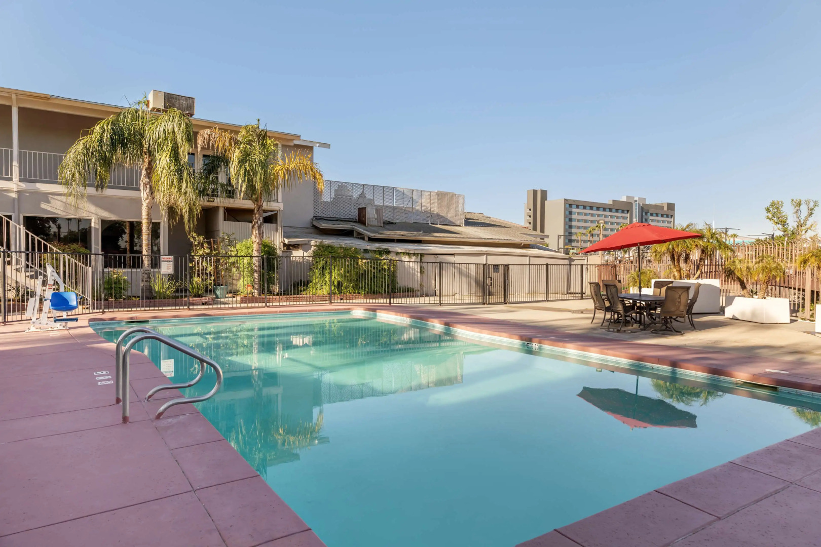 Best Western Plus Hill House