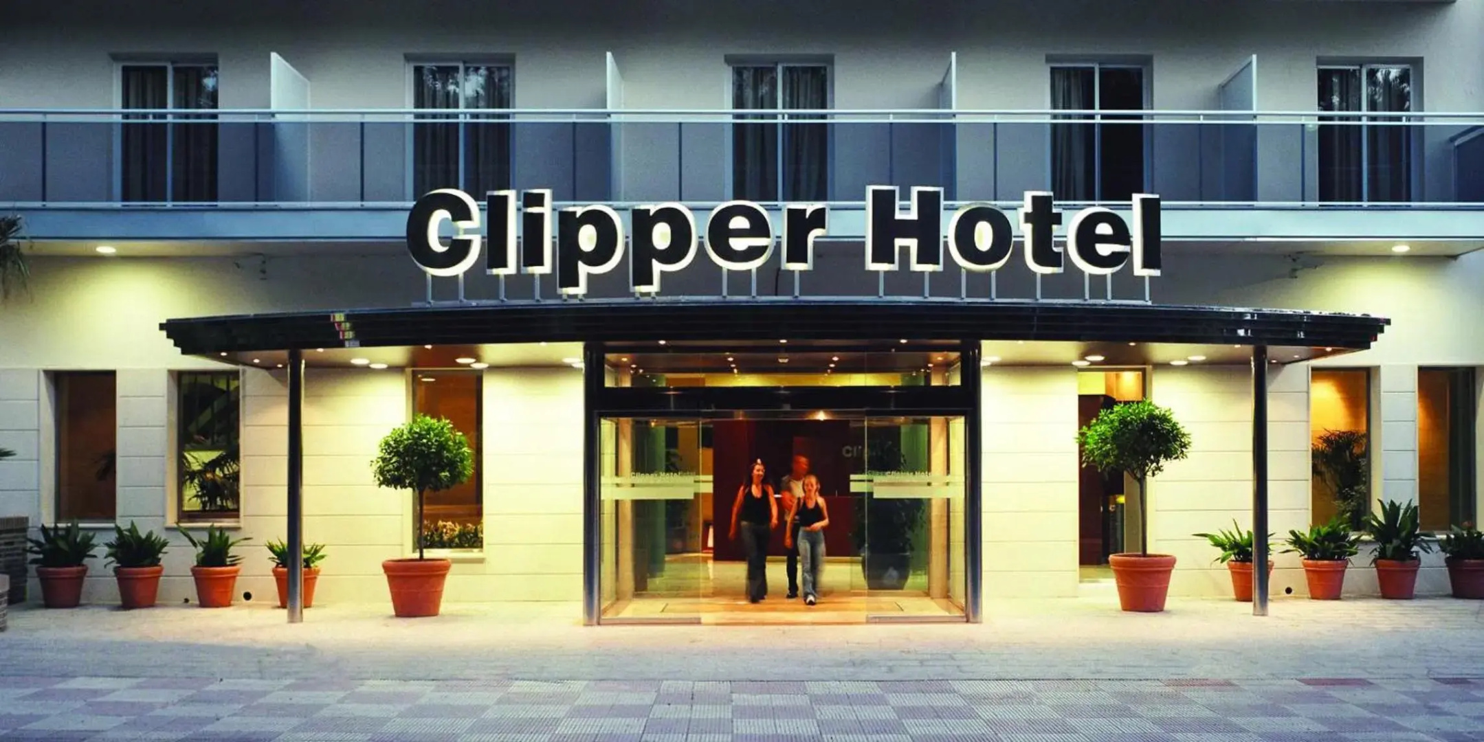 Clipper Affiliated by FERGUS "Youth Recommended"