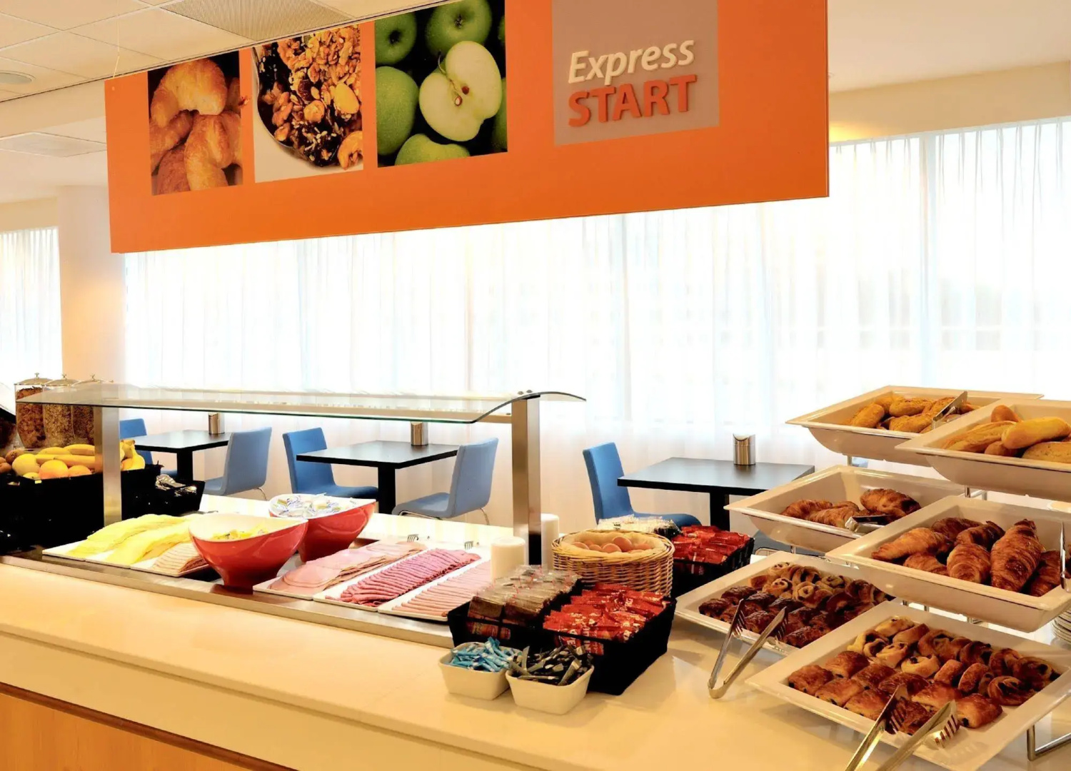 Holiday Inn Express Amsterdam - Arena Towers by IHG