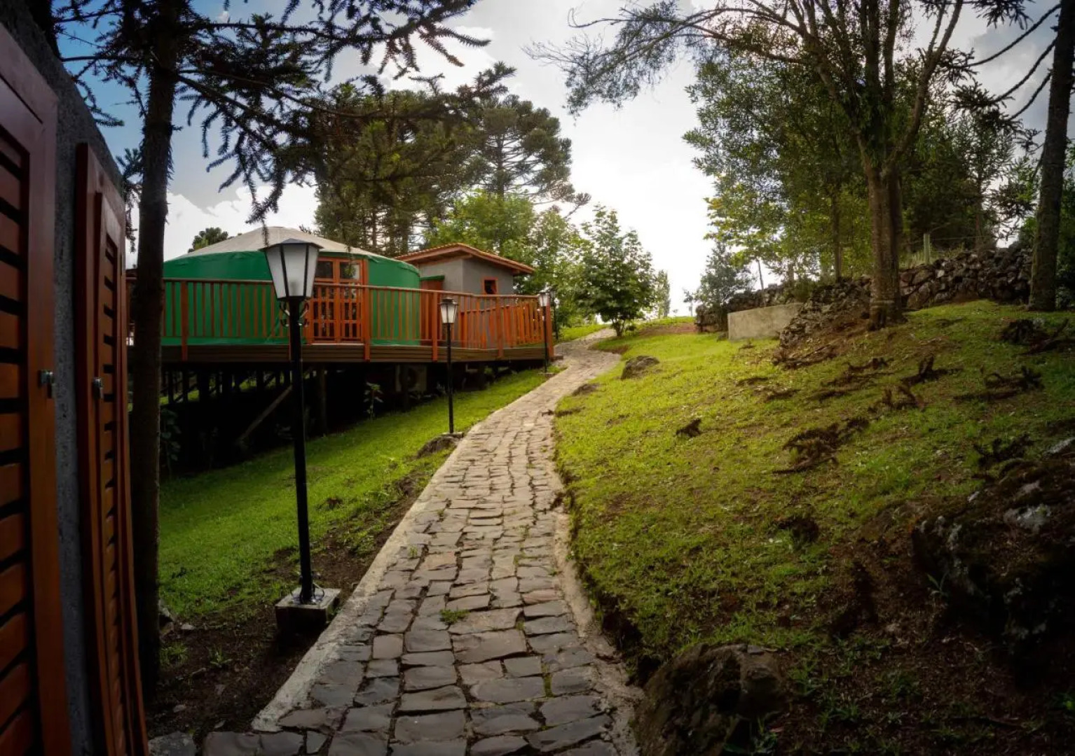 Solar do Oriente - Yurt Ecovillage