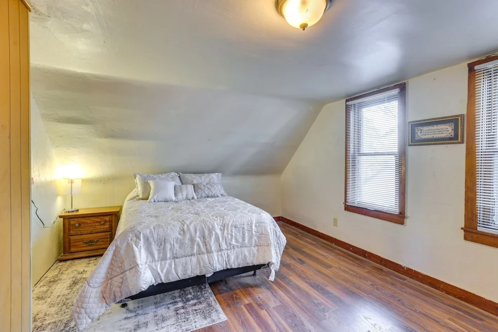 3 Mi to Golf - Beatrice Vacation Home!