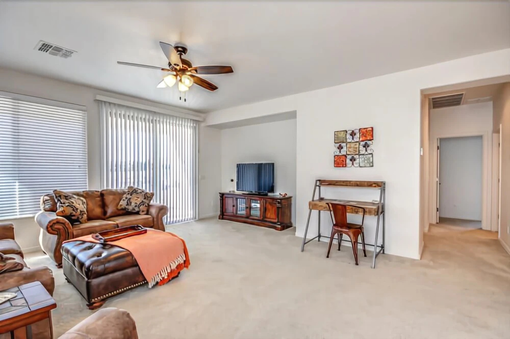 Twin Peaks - 2 Br home by RedAwning