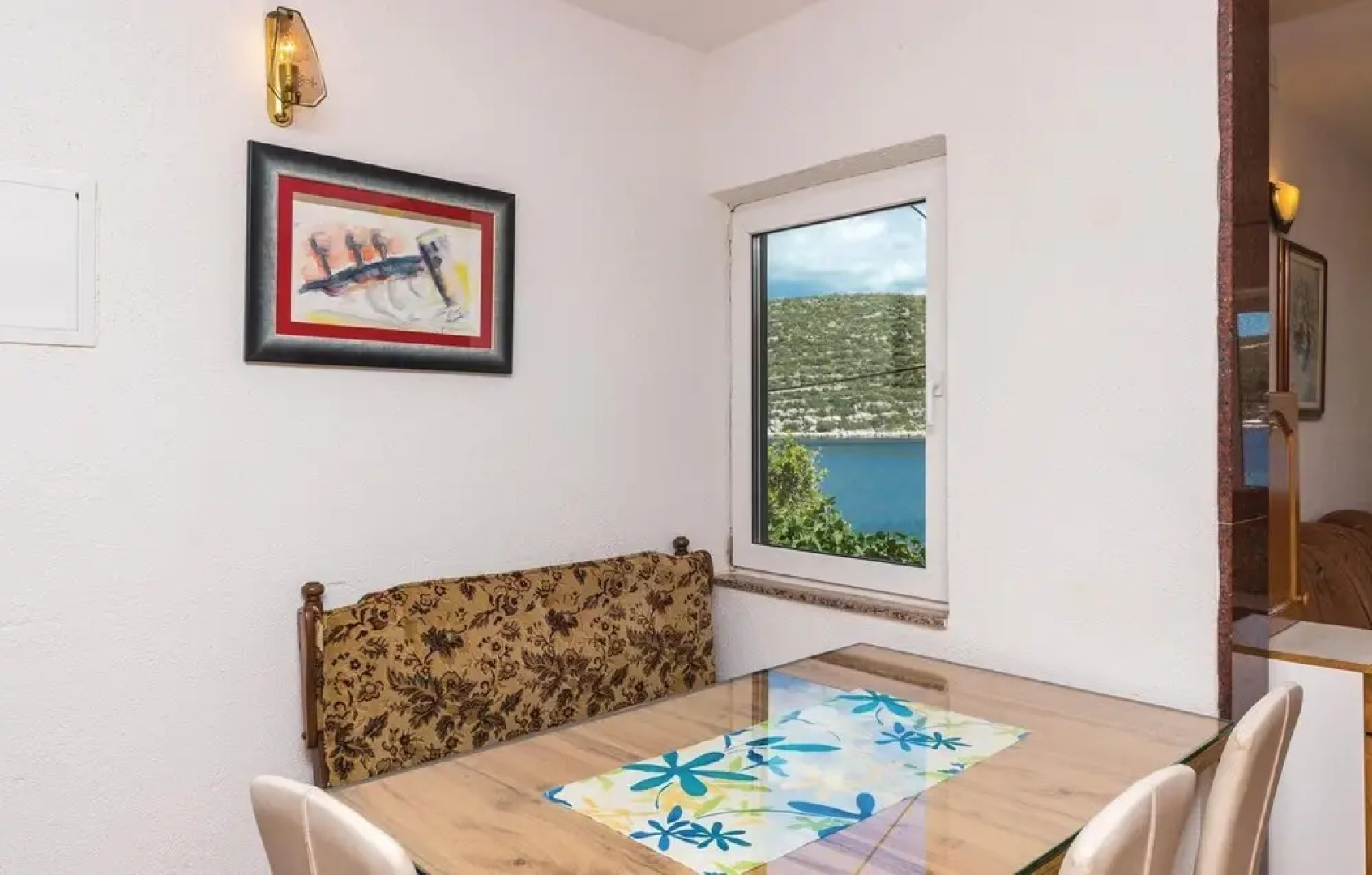 Beautiful Home in Drvenik Veliki With Wifi and 4 Bedrooms