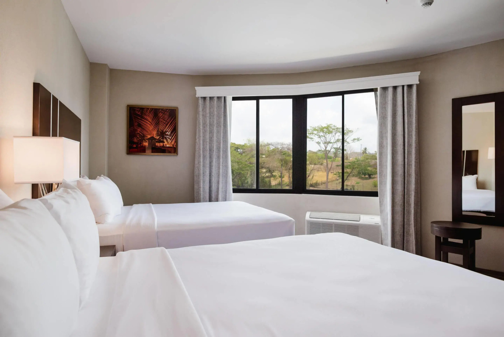 Comfort Inn & Suites Tobago