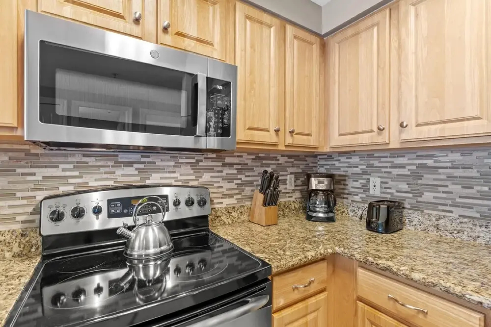 Ariel Dunes II 2303 flr23 2BR 2BA 6