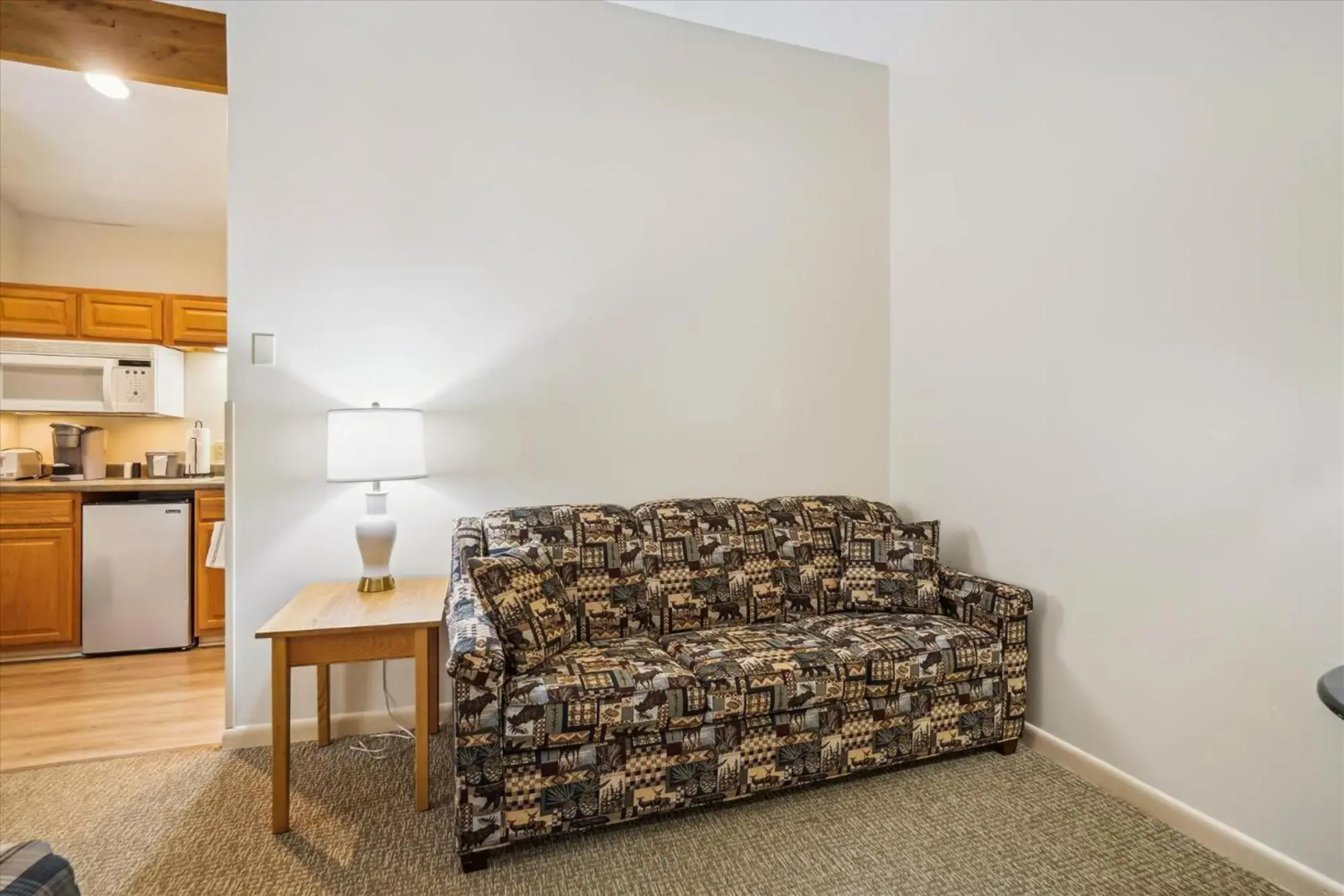 Deluxe Two Bedroom Suite on 2nd floor with outdoor heated pool 20708