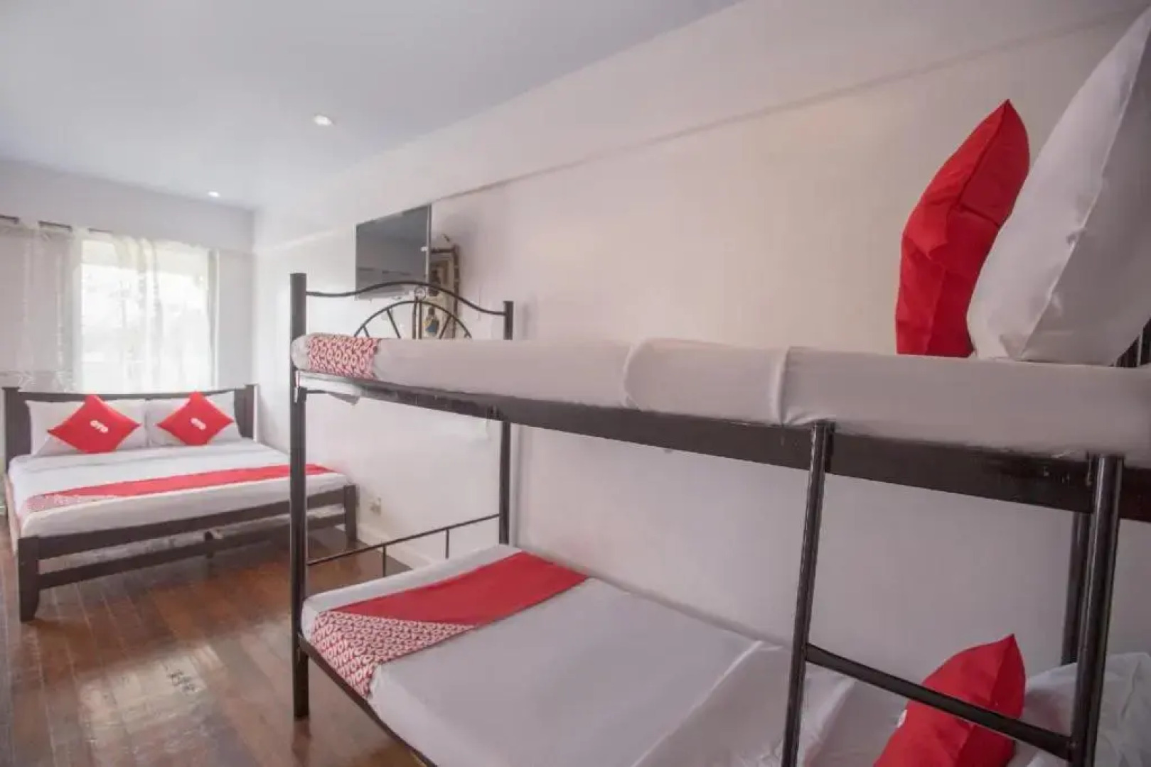 Sunrock Resort by OYO Rooms