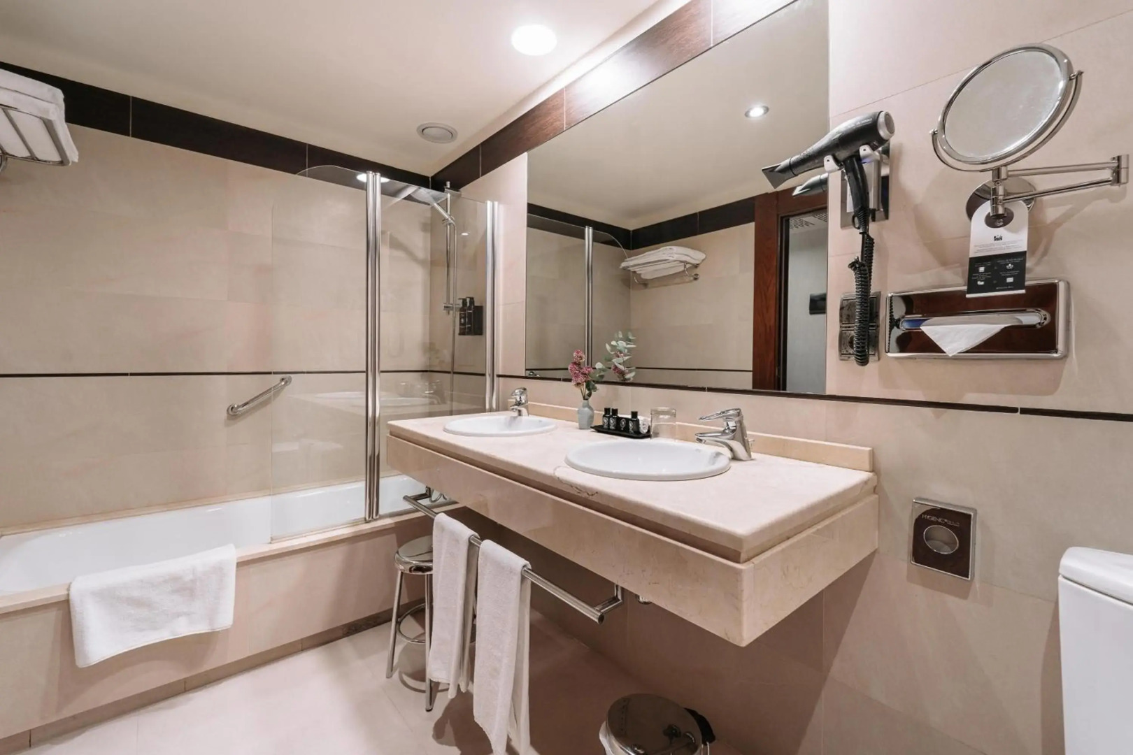 Hotel Palacio Aviles, Affiliated by Meliá