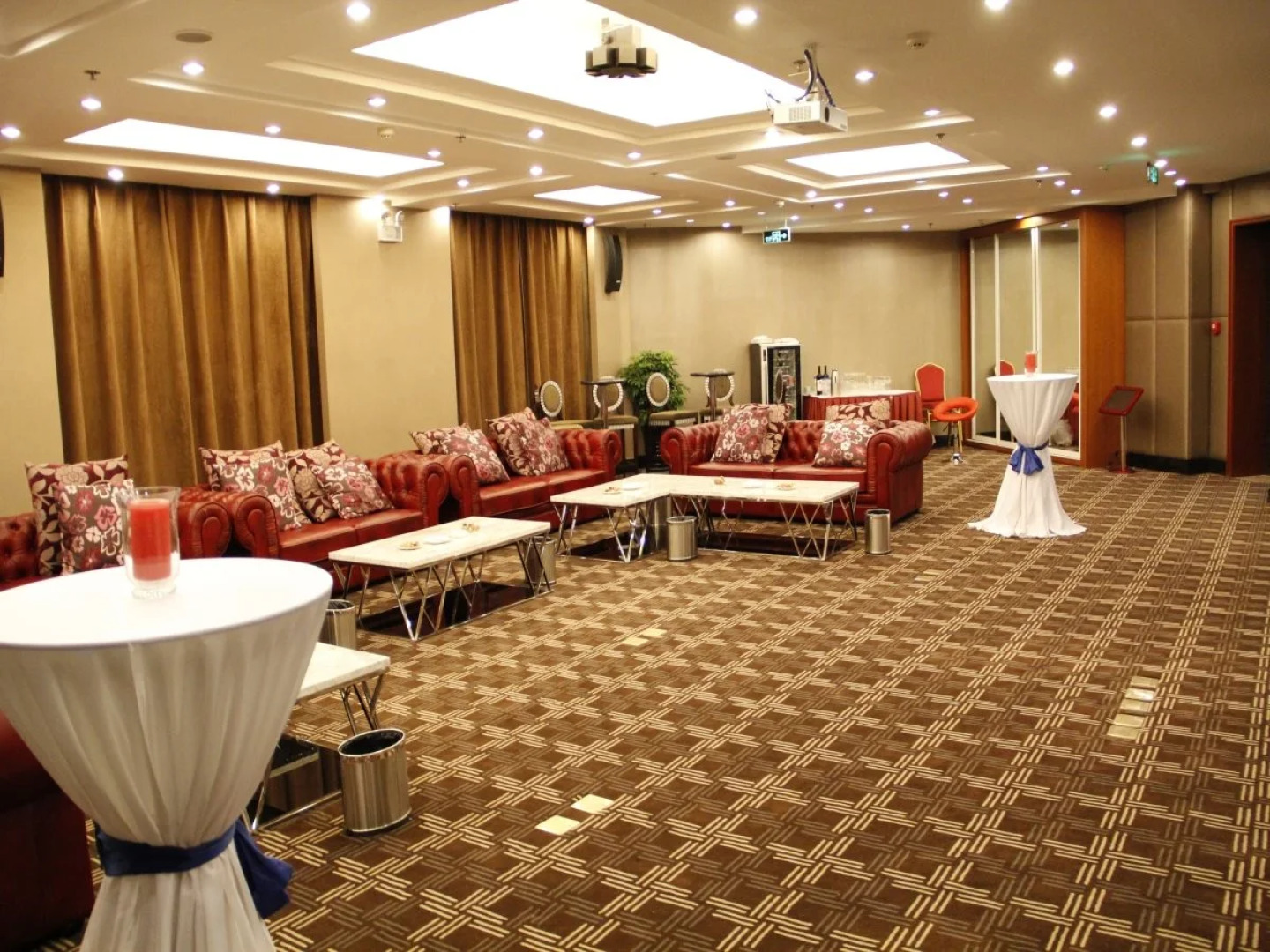 Yinchuan Vintage Hill Hotels & Resorts