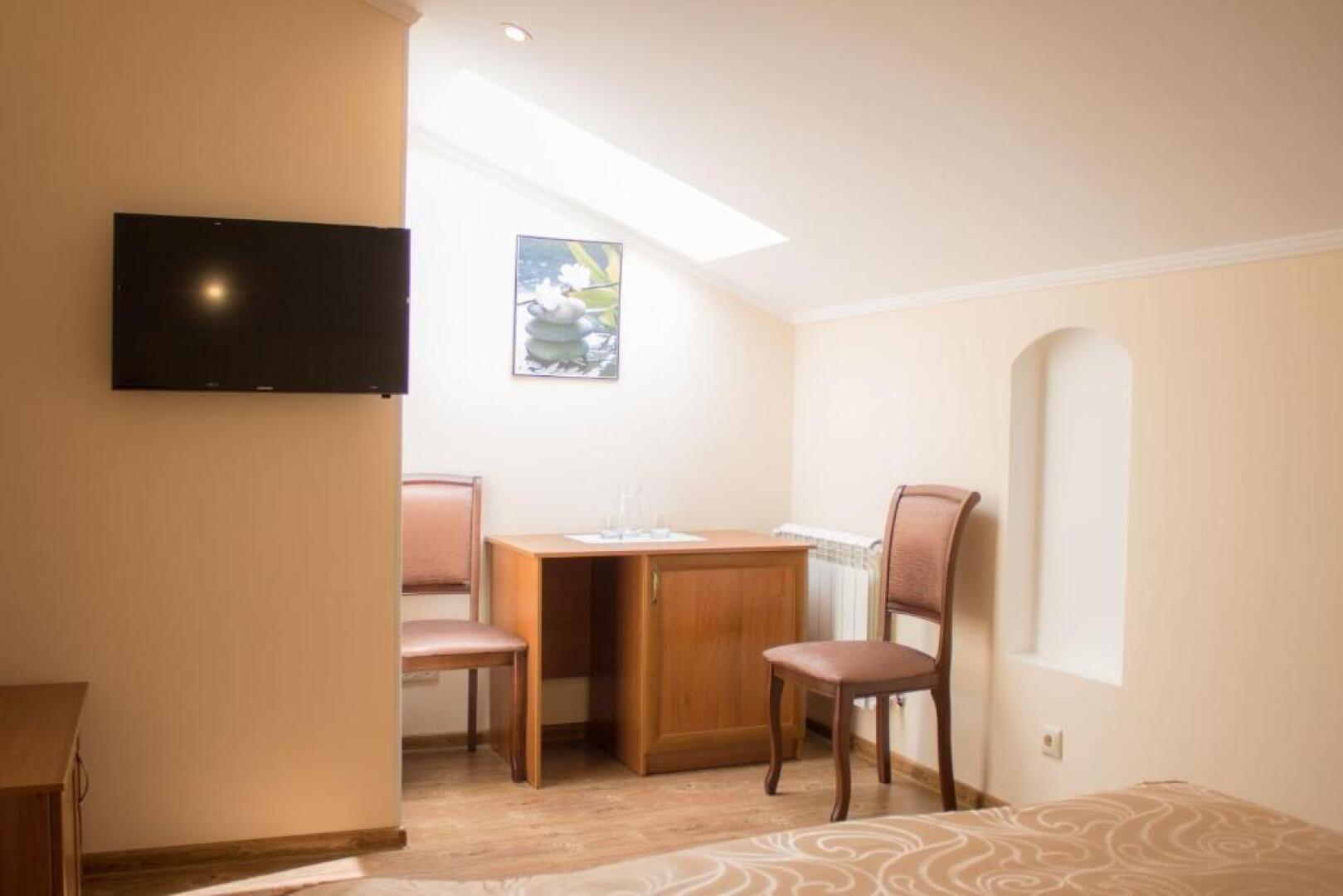 Отель «Шарм»