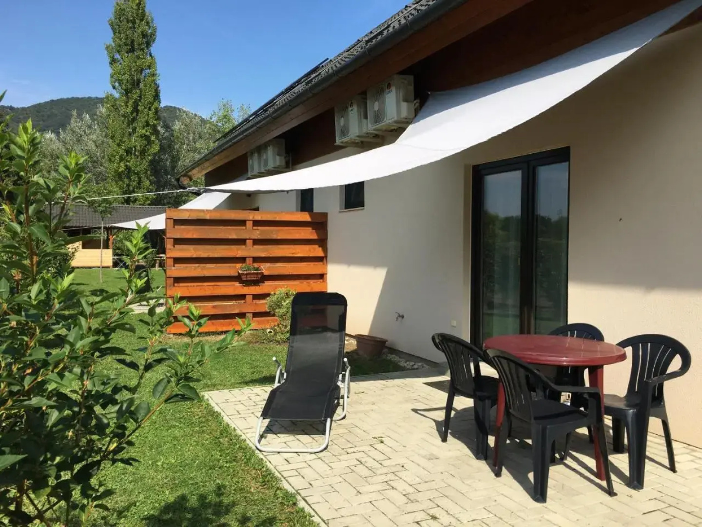 Dunazug Apartmanház