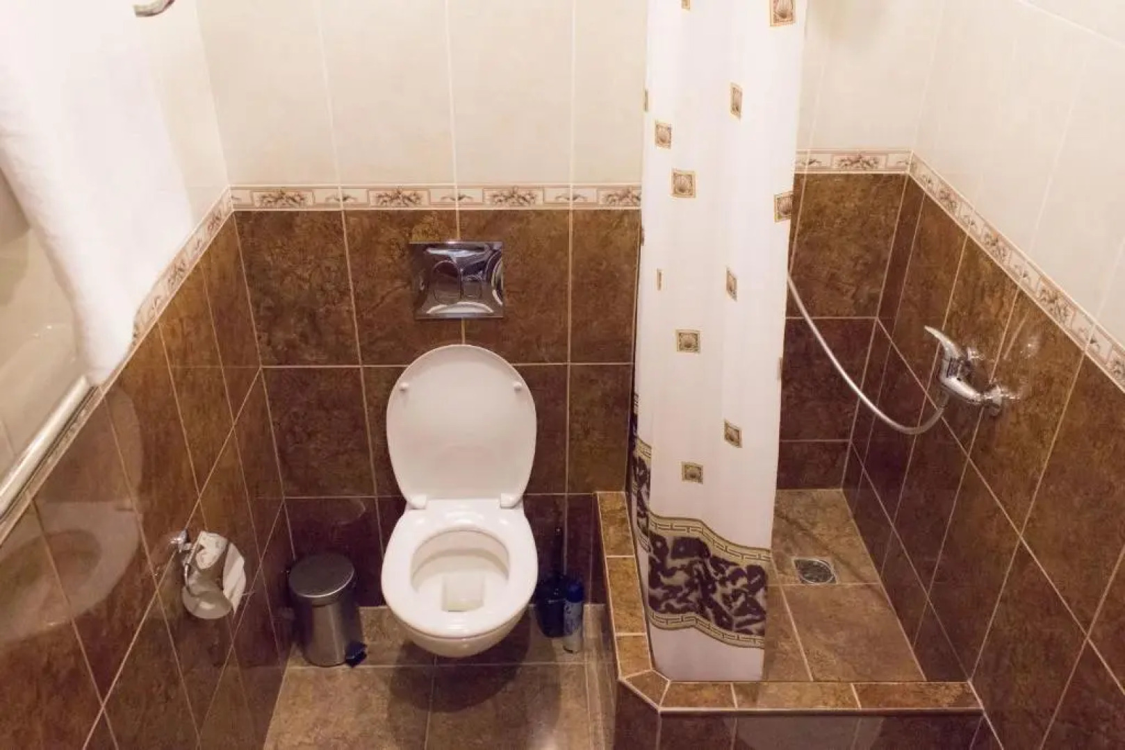 Отель «Шарм»