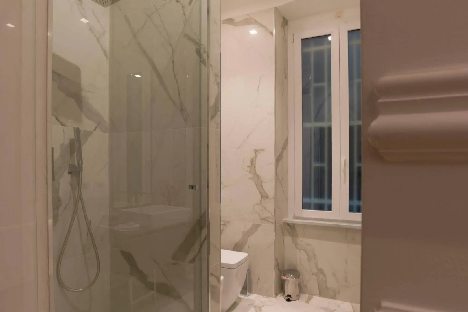Via Chiodo Luxury Rooms