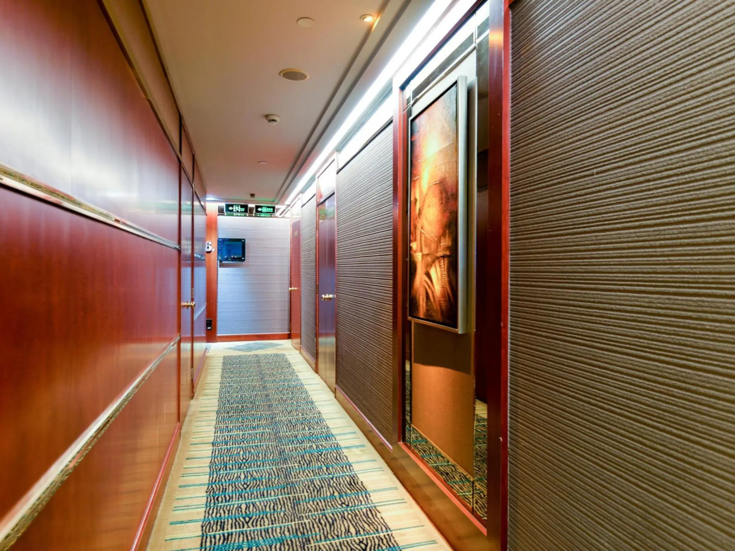 Luxemon Hotel（Pudong Shanghai）