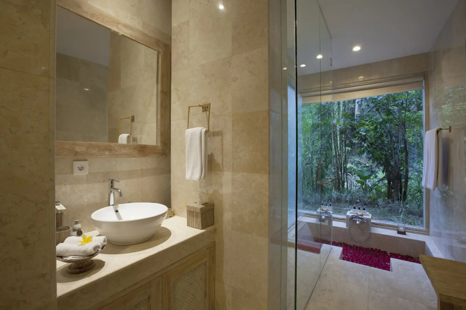 Курортный отель Wapa di Ume Ubud Resort & Spa