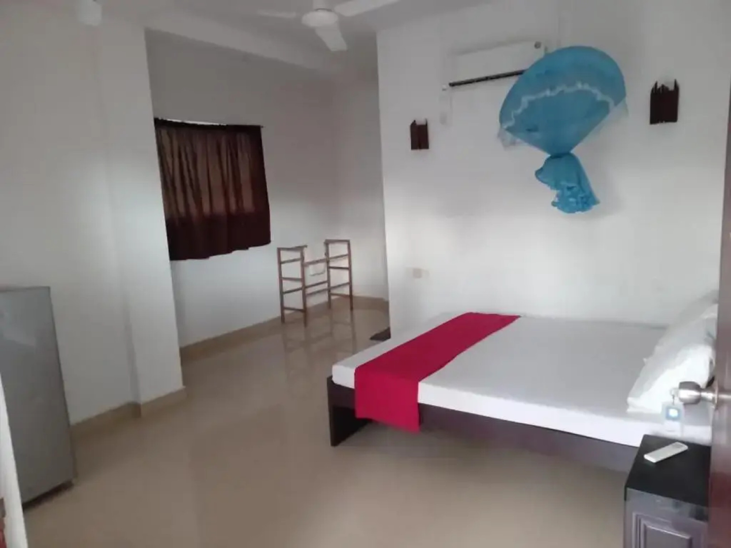Relax Holiday Home & Tatyana House, Midigama