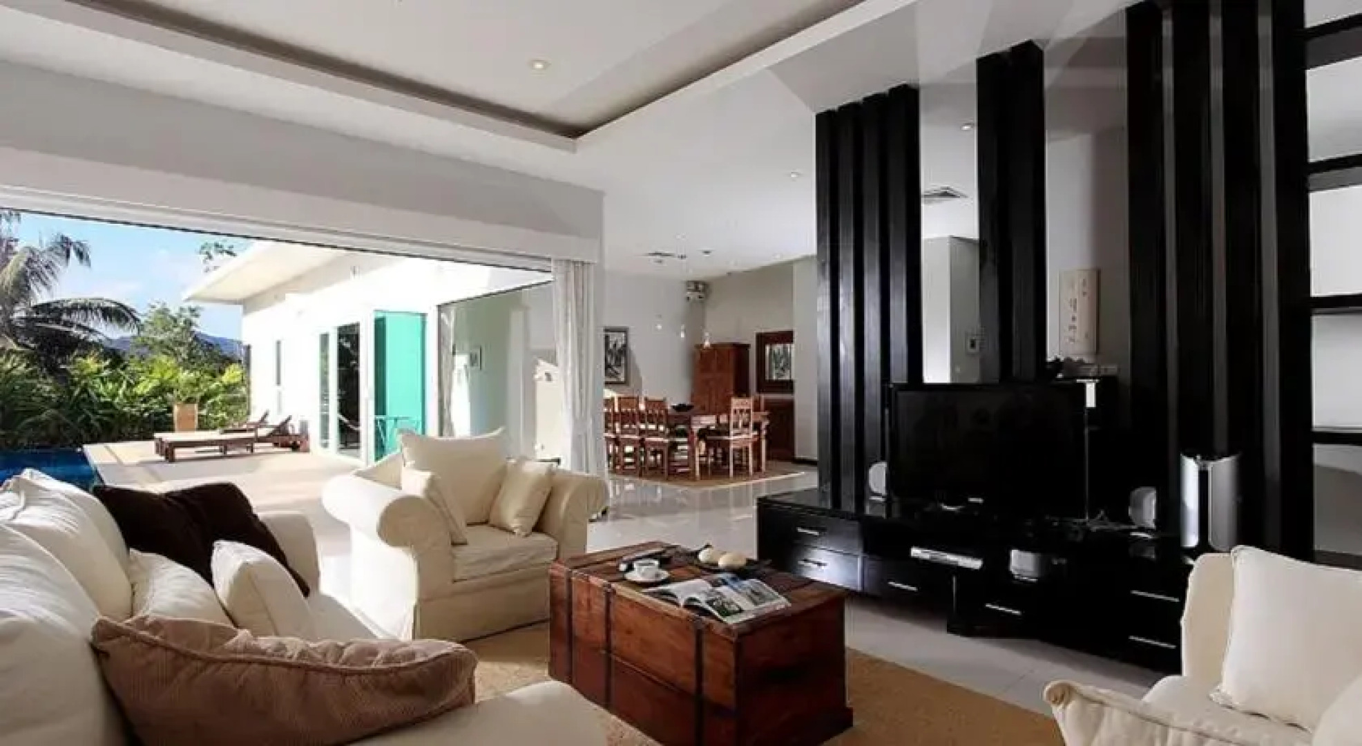 BYG Private Pool Villa @ Phuket Town