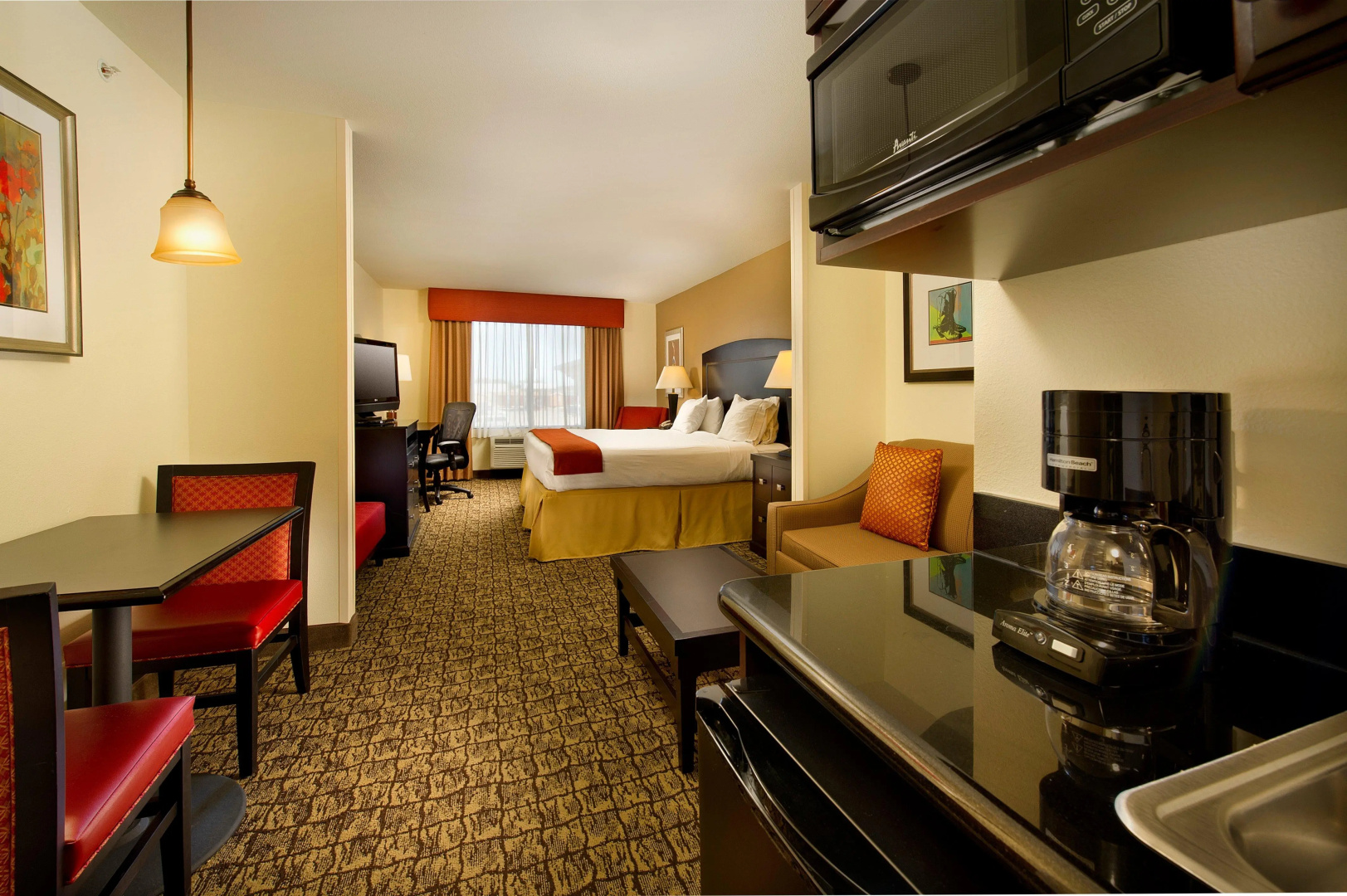 Holiday Inn Express Hotel & Suites Uvalde by IHG