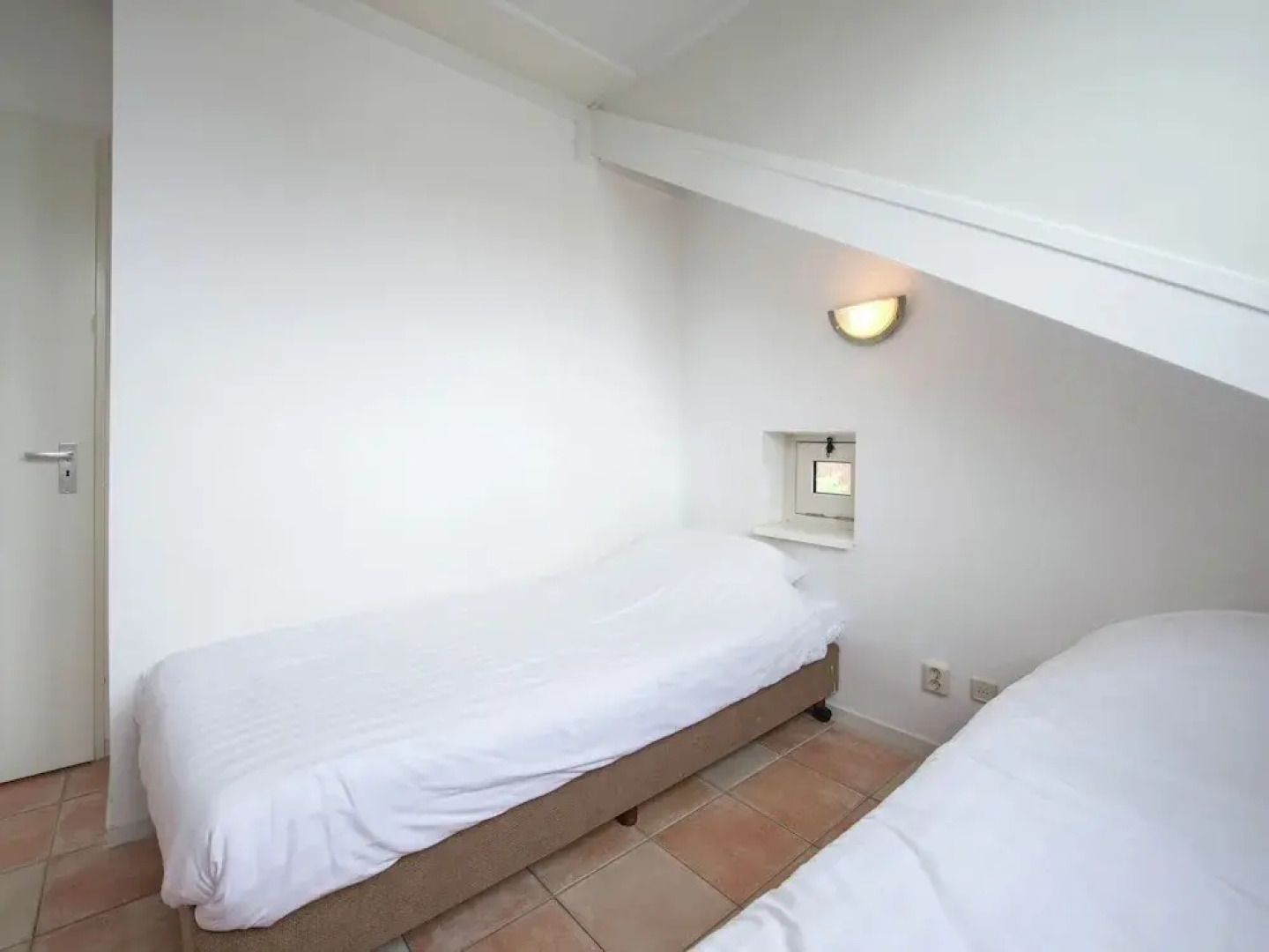 Tidy Apartment with Dishwasher near Amsterdam