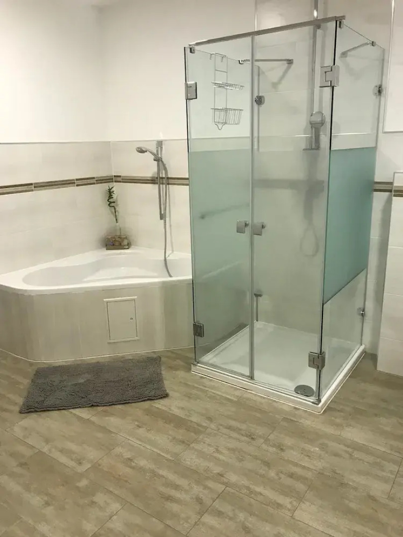 Ferienwohnungen AKH Home