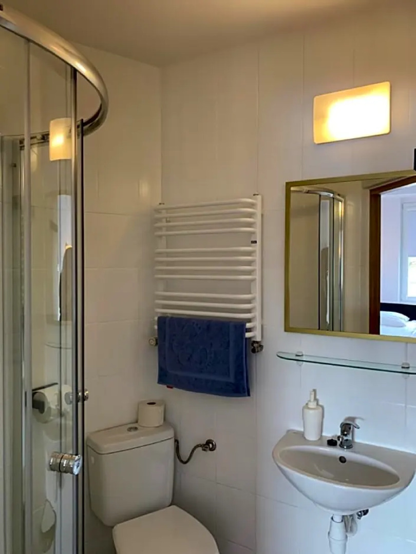 Premium Hostel Bed & Breakfast