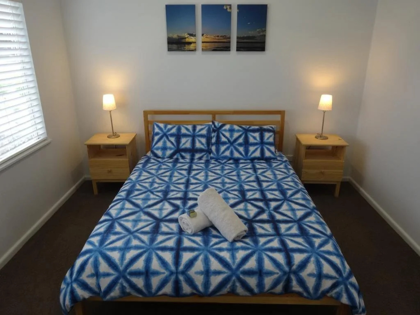 Lakefront Simplicity