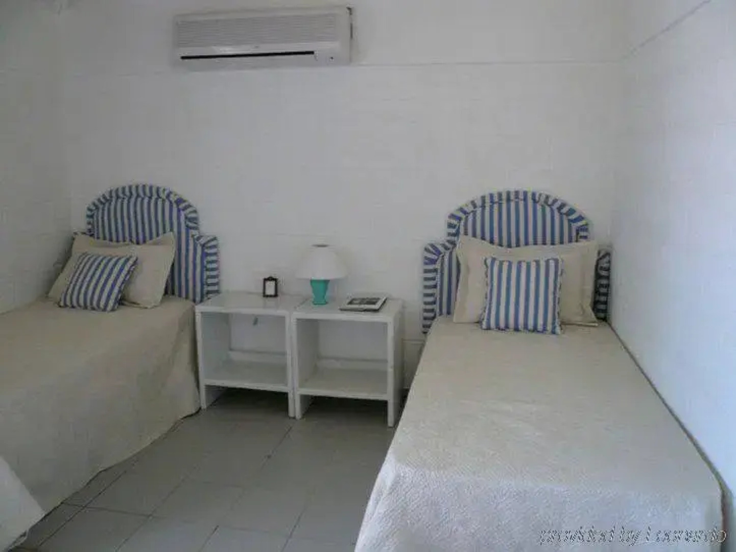 Sailing House La Marina