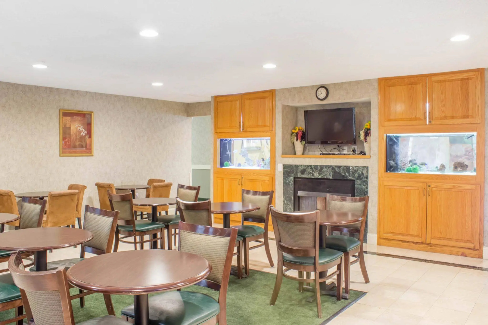 Econo Lodge Raleigh near Walnut Creek Amphitheatre