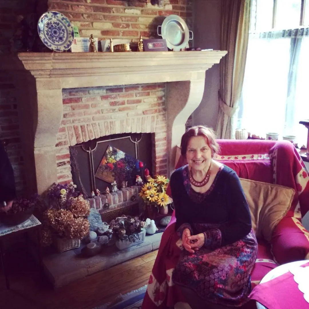 Bruges style cosy villa B&B in green environment 8 km from Brussels