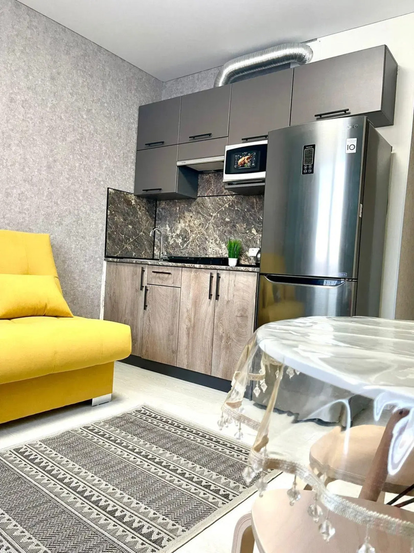 Апартаменты на улице Ефремова 92