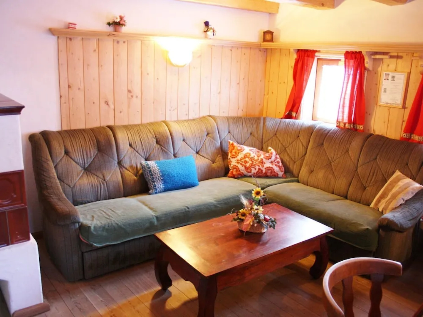 Gorgeous Chalet With Sauna in Königsleiten