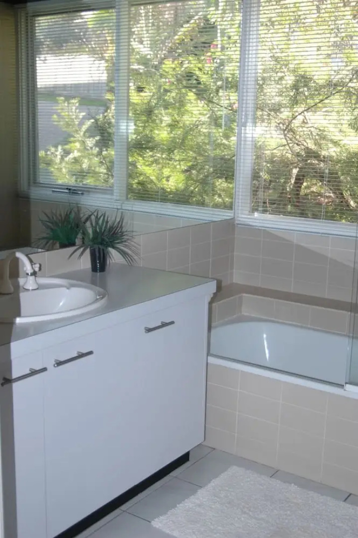 The Beach House At Tura Beach