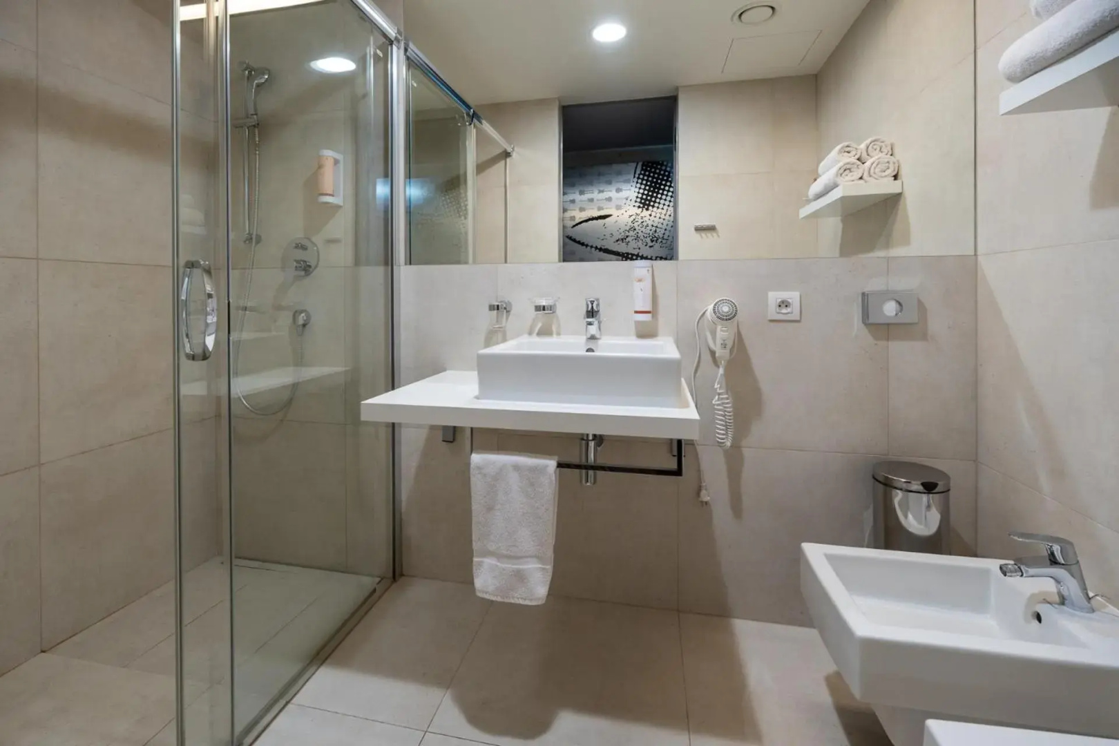 Sono Hotel