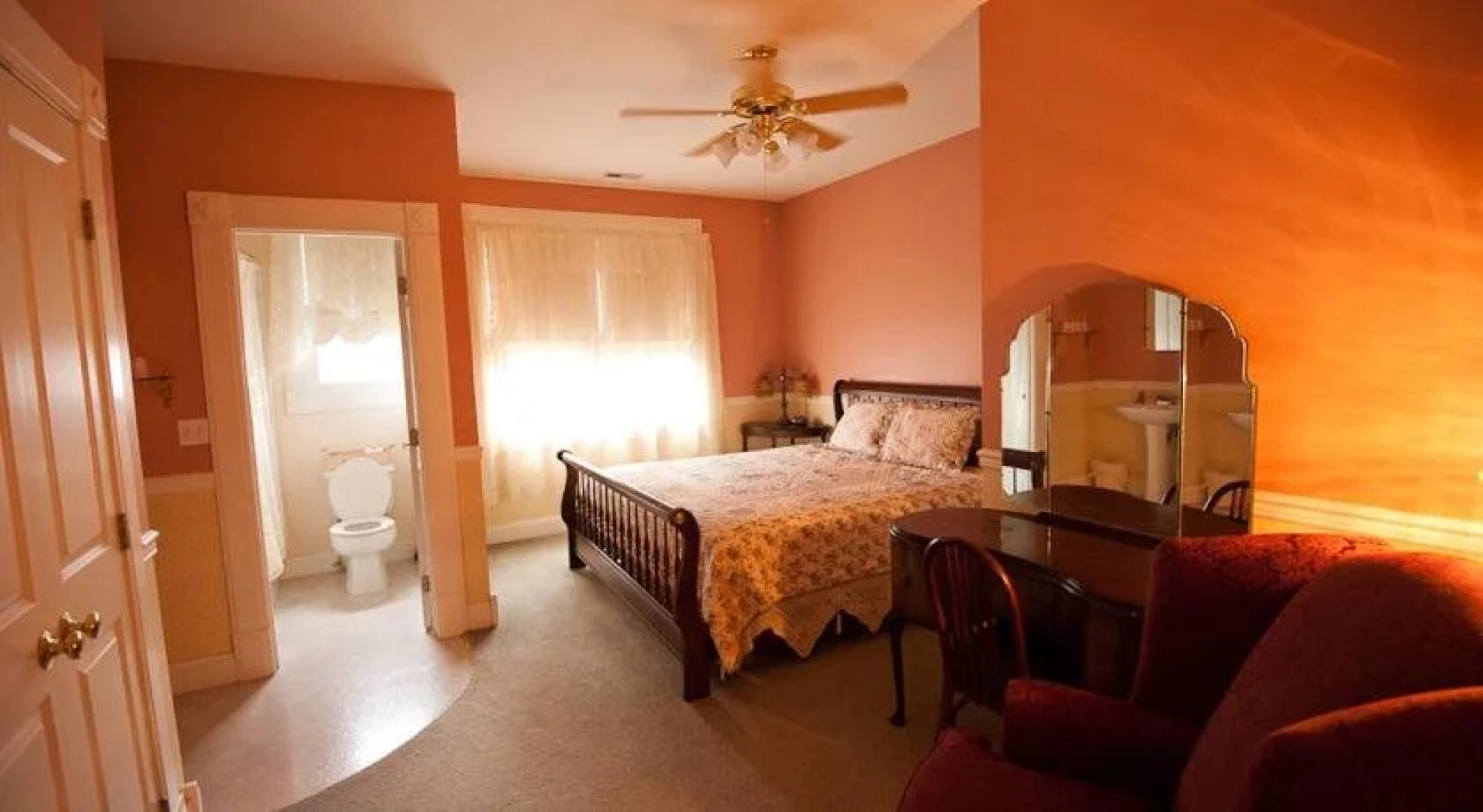 Victorian Veranda Country Inn