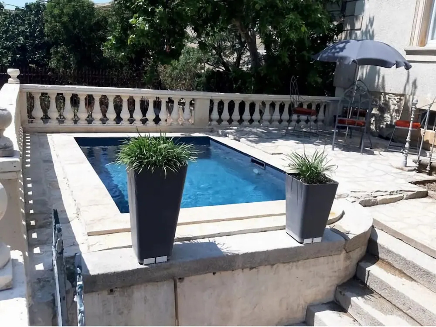 Elegant Holiday Home Near the Canal du Midi