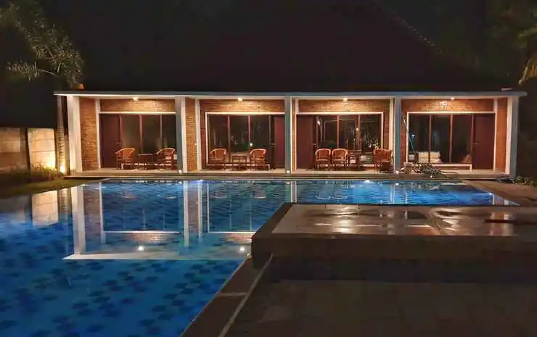 The Nalaya Hotel & Resto