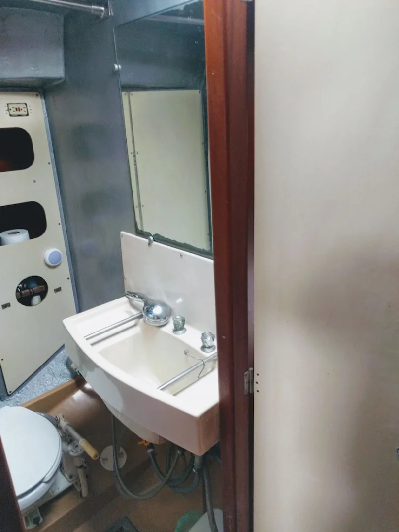 Private Over-the-Water Cabin in San Blas including Meals